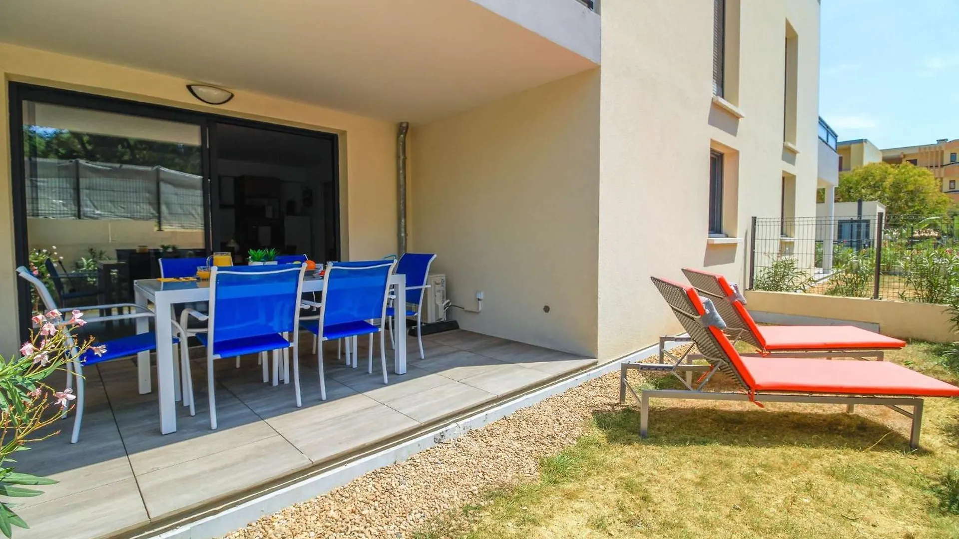 Apartment Select'Sohome - Appartement Pour 5 Personnes Idealement Situe A Proximite De La Plage Et Des Commerces De La Faviere ! - Iloa-B04 Bormes-les-Mimosas France